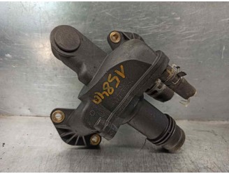Recambio de termostato para land rover discovery v6 td edition 60 yrs referencia OEM IAM 4H2Q8592BF 