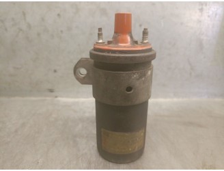 Replacement ignition coil for BMW 7 Series (E23) OEM IAM reference 0221122032 0221122032 BOSCH