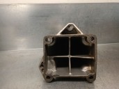 Replacement left engine mount for Mercedes-Benz C-Class Coupé (CL203) C 180 Kompressor (203.746) OEM IAM reference A2712