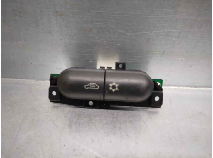 Recambio de interruptor para fiat bravo (182) 1.9 turbodiesel referencia OEM IAM 719630614 