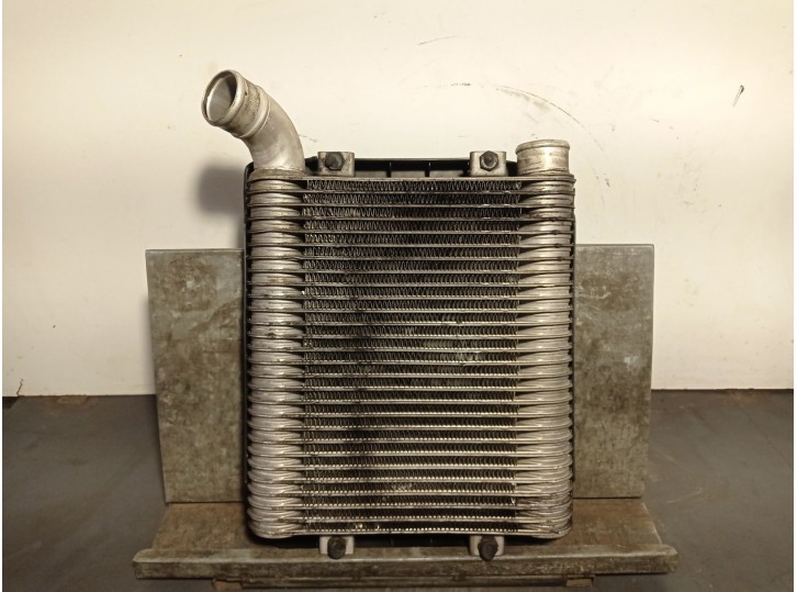 Replacement intercooler for Hyundai Santa Fe (SM) 2.0 CRDi CAT OEM IAM reference 2827027201 2827127201 