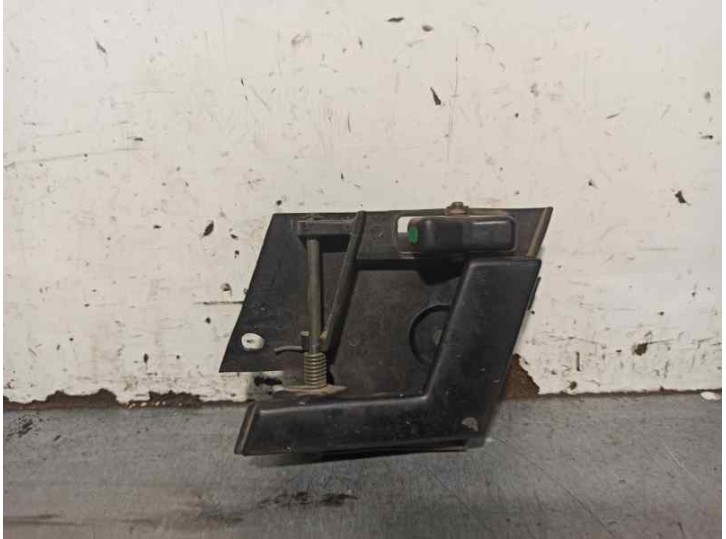 Recambio de maneta interior trasera derecha para tata safari ex safari 2.0 referencia OEM IAM 269972300119  