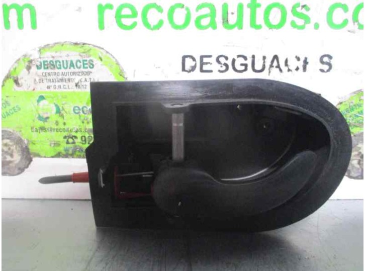 Recambio de maneta interior delantera izquierda para ford mondeo berlina (gd) 2.5 v6 24v cat referencia OEM IAM 93BF22601 