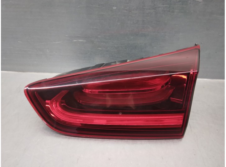 Replacement rear right tail light for Kia XCeed 1.4 TGDi CAT OEM IAM reference 92404J7300 5-DOOR HATCHBACK
