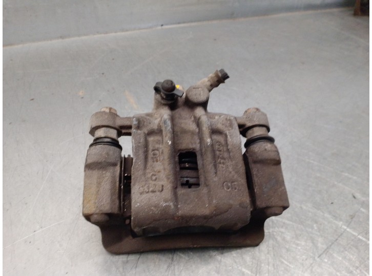 Replacement rear left brake caliper for Hyundai i30 1.4 CAT OEM IAM reference 582101H300 