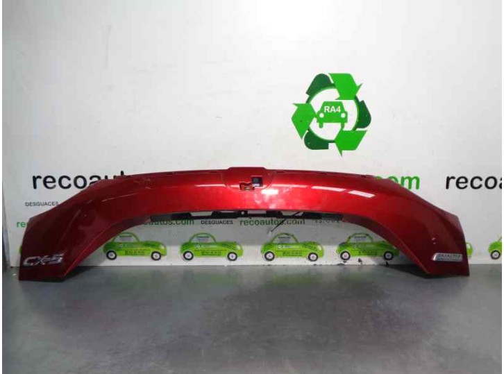 Recambio de molduras traseras para mazda cx-5 2.5 cat referencia OEM IAM KB7W50851  