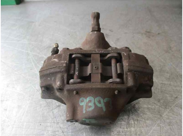 Replacement rear right brake caliper for Mitsubishi Carisma Saloon 4 (DA0) 1.9 Turbodiesel OEM IAM reference 11894 ATE