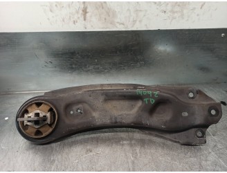 Recambio de brazo suspension superior trasero derecho para mercedes-benz clase cla (w117) 2.0 cat referencia OEM IAM A2463500506