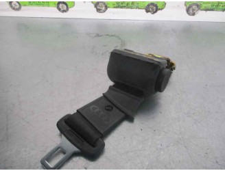 Recambio de cinturon seguridad trasero central para audi a8 (d2) 2.8 v6 30v referencia OEM IAM 4A0857713  