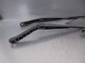 Recambio de brazo limpia delantero derecho para mg serie 600 (rh) 2.0 cat referencia OEM IAM 56103937 56103917 