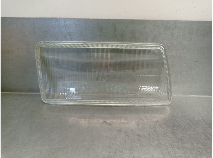 Replacement right headlight for Audi 80/90 (893) OEM IAM reference LRA021 711305621122 MAGNETI MARELLI