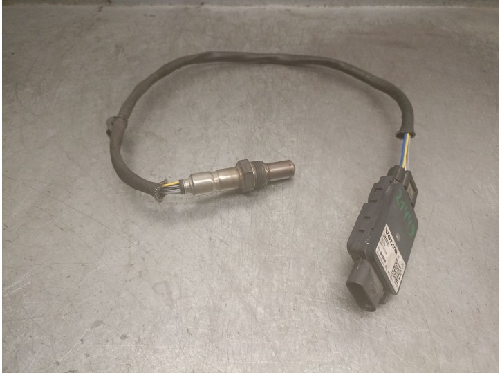 Recambio de sonda lambda para volvo v40 hatchback (525) d3 referencia OEM IAM 32242881 32242881 0281007900/901 BOSCH