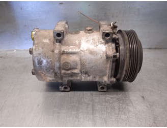 Recambio de compresor aire acondicionado para renault laguna (b56) 1.8 16v rt referencia OEM IAM 7700111289 8074A SANDEN