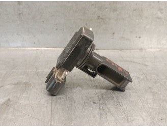 Recambio de caudalimetro para toyota corolla (e12) 2.0 turbodiesel cat referencia OEM IAM 2220427010  AFH70M23 HITACHI