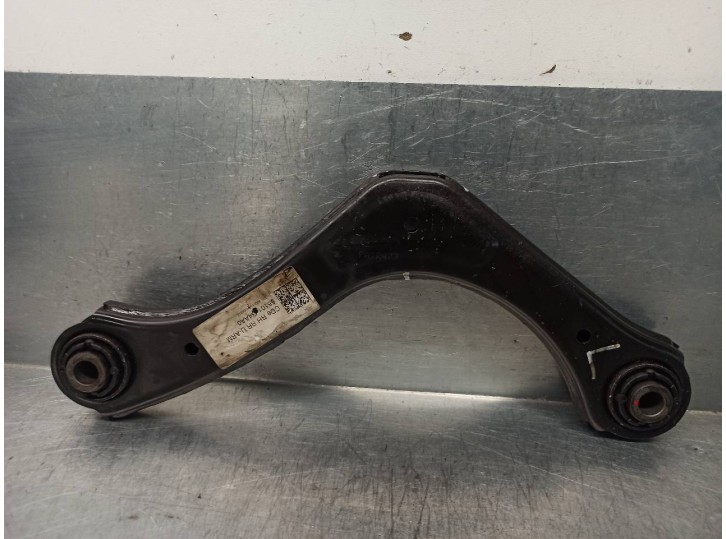 Recambio de brazo suspension superior trasero derecho para kia xceed 1.4 tgdi cat referencia OEM IAM 55101G4AA0  