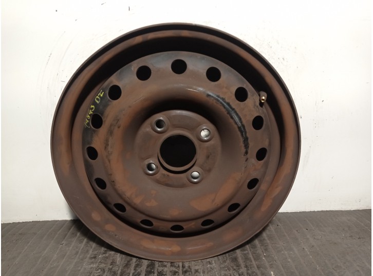 Recambio de llanta para mg serie 600 (rh) 2.0 cat referencia OEM IAM 42700SN7G21 R15X51/2JH2X50 HIERRO