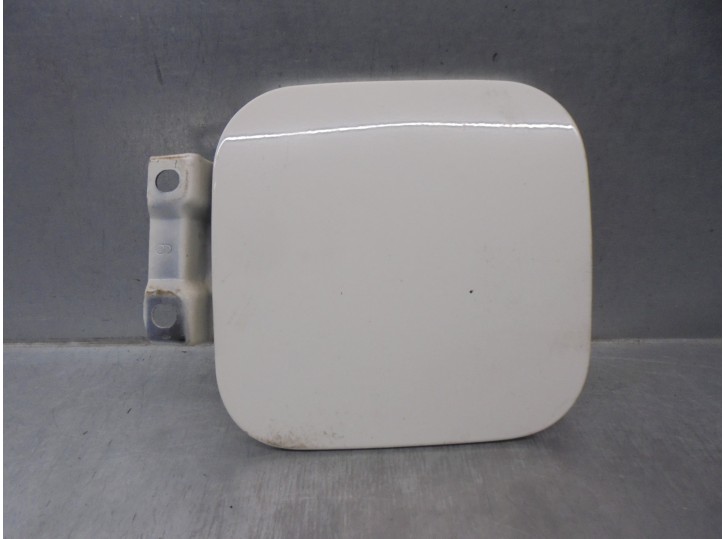 Recambio de tapa exterior combustible para mg serie 600 (rh) 2.0 cat referencia OEM IAM 8NS  
