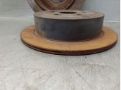 Recambio de disco freno trasero para subaru legacy kombi/outback b14 2.0 cat referencia OEM IAM 26700FG000  