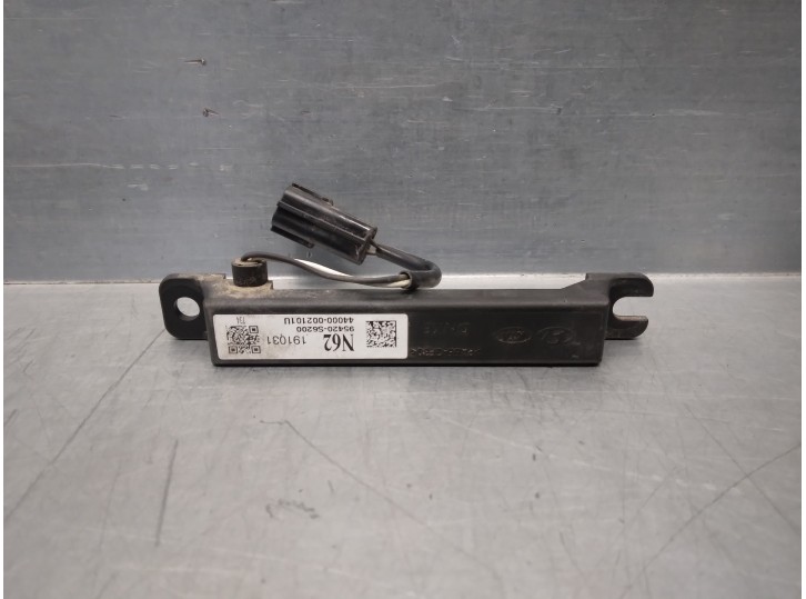 Recambio de antena para kia xceed 1.4 tgdi cat referencia OEM IAM 95420S6200  