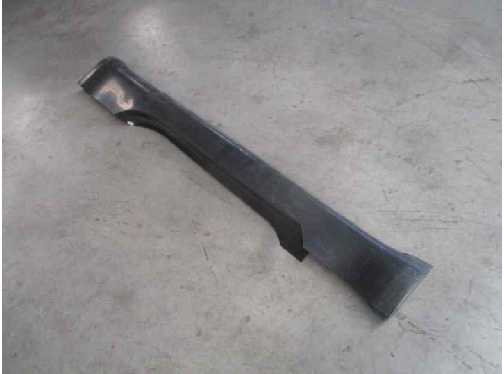 Replacement side skirt for Nissan 350Z (Z33) OEM IAM reference 76853CD040 LEFT
