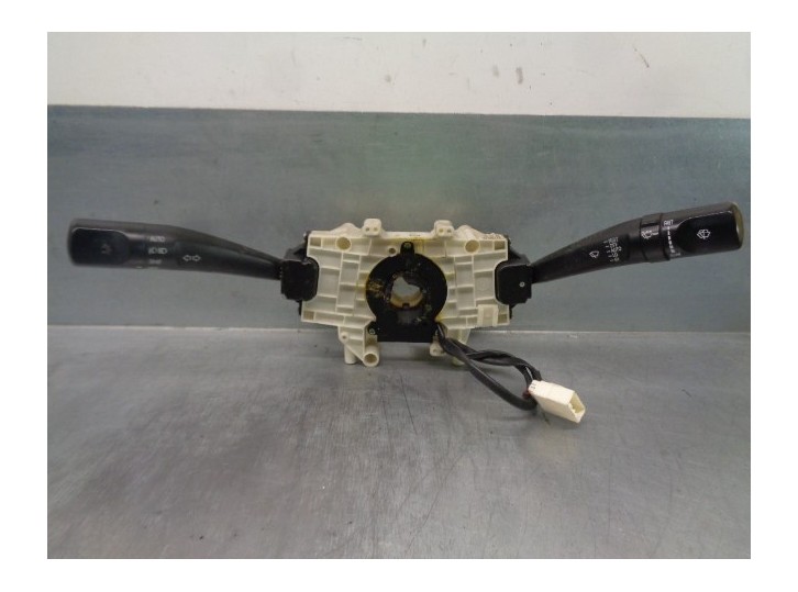 Recambio de mando luces para ssangyong rodius xdi referencia OEM IAM 8591021C51 8592208040 