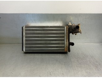 Recambio de radiador calefaccion / aire acondicionado para volkswagen polo (867/871/873) referencia OEM IAM 867819121  