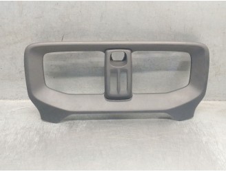 Recambio de molduras delanteras para volvo v40 hatchback (525) d2 referencia OEM IAM 1302304 