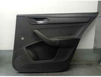 Recambio de guarnecido puerta trasera izquierda para seat toledo iv (kg3) 1.6 tdi referencia OEM IAM 6JA867024 6JA867024 