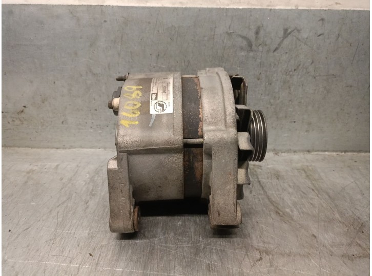 Replacement alternator for Peugeot 205 sedan 1.8 D generation OEM IAM reference 570525 570525 433364 VALEO