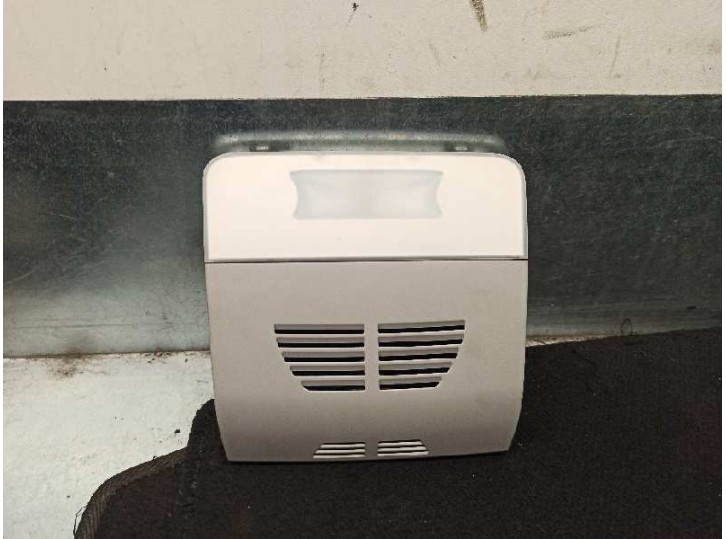 Recambio de luz interior para bmw serie 3 touring (e91) 320d referencia OEM IAM 694519807 