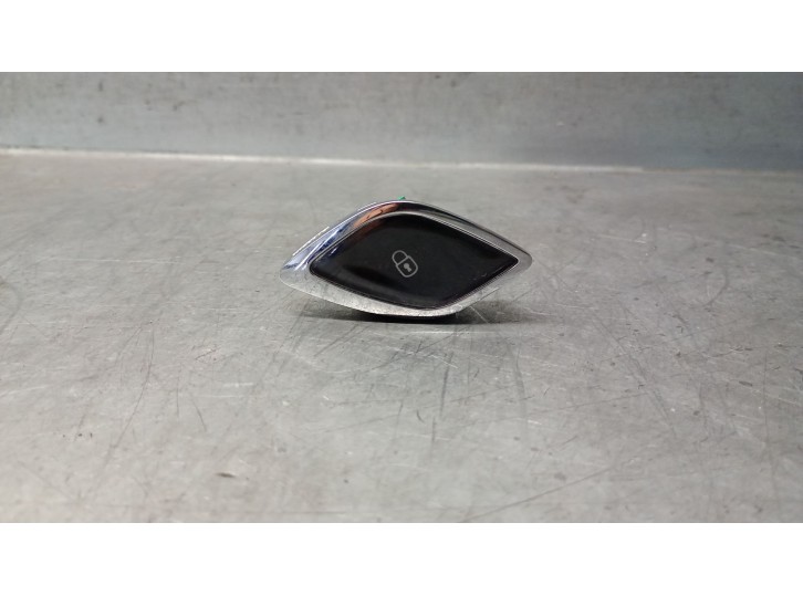 Recambio de interruptor para citroën ds3 1.2 12v e-thp referencia OEM IAM 96656596XU 6490ET 
