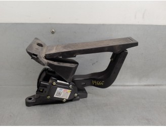 Recambio de potenciometro pedal para kia sportage 1.7 crdi cat referencia OEM IAM 327002S000 327272S000 