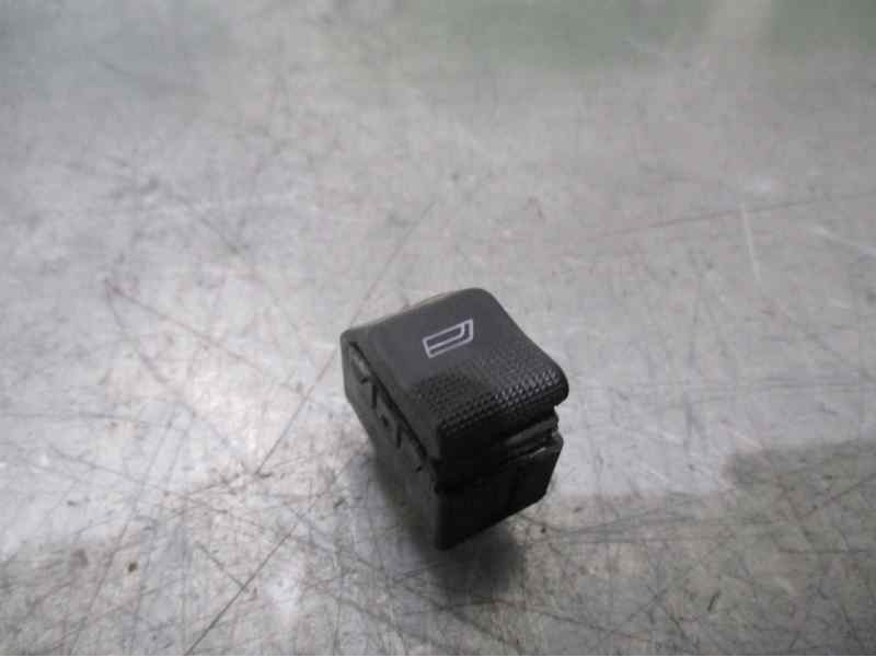 Recambio de mando elevalunas trasero izquierdo para audi a4 berlina (b5) 1.9 tdi referencia OEM IAM 4D0959855  