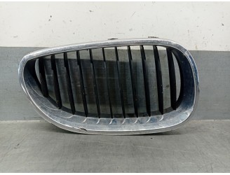 Recambio de rejilla delantera para bmw 5 touring (e61) 525 d referencia OEM IAM 51137065702 51137065702 