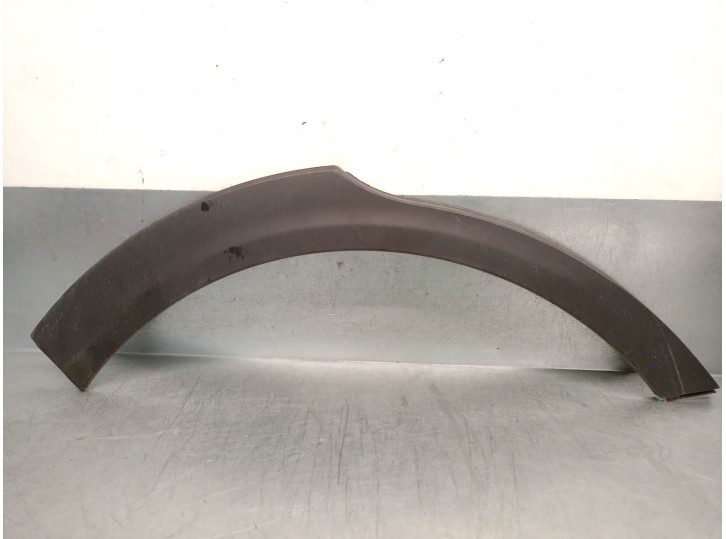 Recambio de aletin trasero derecho para kia stonic (yb) 1.2 cvvt referencia OEM IAM 87744H8400 87742H8400 