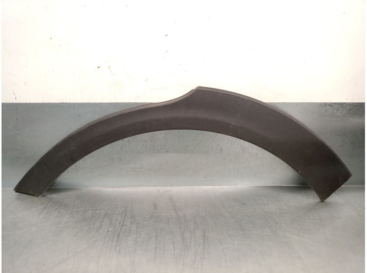 Recambio de aletin trasero izquierdo para kia stonic (yb) 1.2 cvvt referencia OEM IAM 87743H8400 87741H8400 