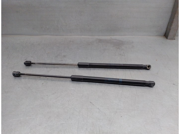 Replacement tailgate / boot struts for Mercedes-Benz GLK-Class (W204) GLK 2.1 CDI CAT OEM IAM reference A2049800764 