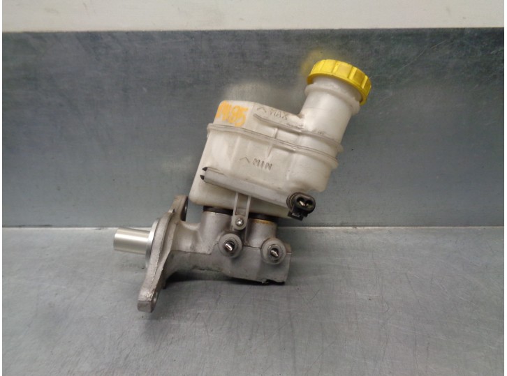 Recambio de bomba freno para ford ka (ccu) 1.2 8v cat referencia OEM IAM 1560813 
