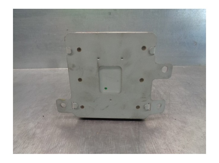 Replacement electronic module for SsangYong Rodius XDi OEM IAM reference 8716121101 