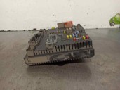 Recambio de caja reles / fusibles para volvo s60 berlina 2.4 diesel cat referencia OEM IAM 30728512 28017881 