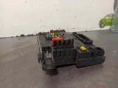 Recambio de caja reles / fusibles para volvo s60 berlina 2.4 diesel cat referencia OEM IAM 30728512 28017881 