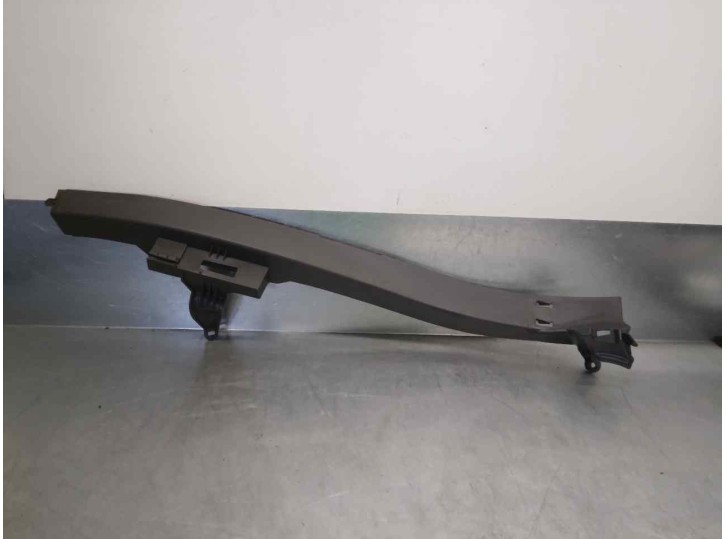 Replacement trim for Mercedes-Benz E-Class saloon (W213) E 220 d (213.004) OEM IAM reference A2136901325 