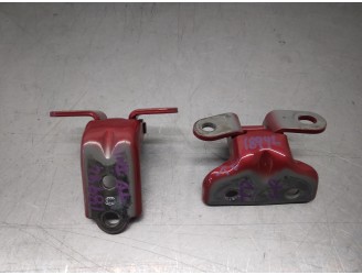 Recambio de bisagra puerta para kia xceed 1.4 tgdi cat referencia OEM IAM 793202E000 TRASERA DERECHA 