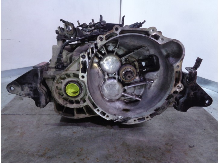 Recambio de caja cambios para hyundai sonata (nf) 2.0 crdi cat referencia OEM IAM S619JC 4300024440 003699