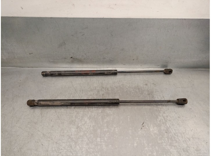 Recambio de amortiguadores capo para kia sorento ii (xm) 2.2 crdi referencia OEM IAM 811602P000 