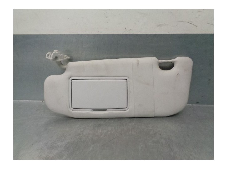 Recambio de parasol izquierdo para fiat tipo ii (357) fam easy referencia OEM IAM 0735698938 