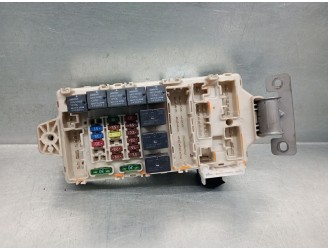 Recambio de caja reles / fusibles para mitsubishi grandis (na0w) 2.0 di-d cat referencia OEM IAM 91840W  