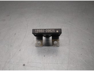 Recambio de rele para kia xceed 1.4 tgdi cat referencia OEM IAM 1898009625  