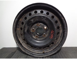 Recambio de llanta para nissan x-trail (t30) comfort referencia OEM IAM 40300CN007 R16X61/2JJDOT HIERRO