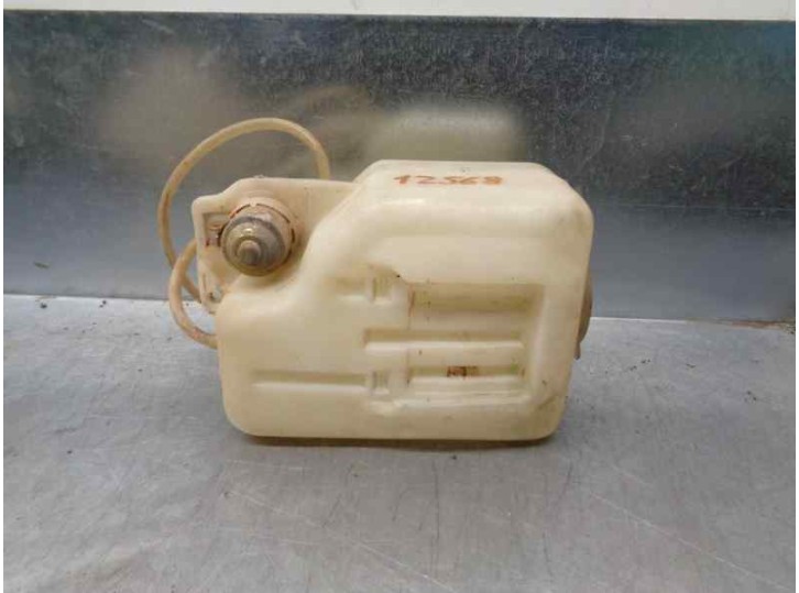 Recambio de deposito limpia para tata telco sport 1.9 referencia OEM IAM 3374446  